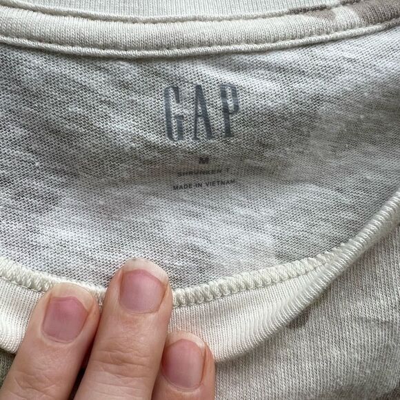 Gap NWT Camo Top - Picture 3 of 7
